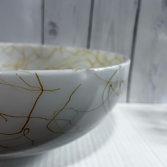 Milk Glass Hazel Atlas Drizzle Bowl Butterscotch & White String Pattern 10" - Picture 4 of 4